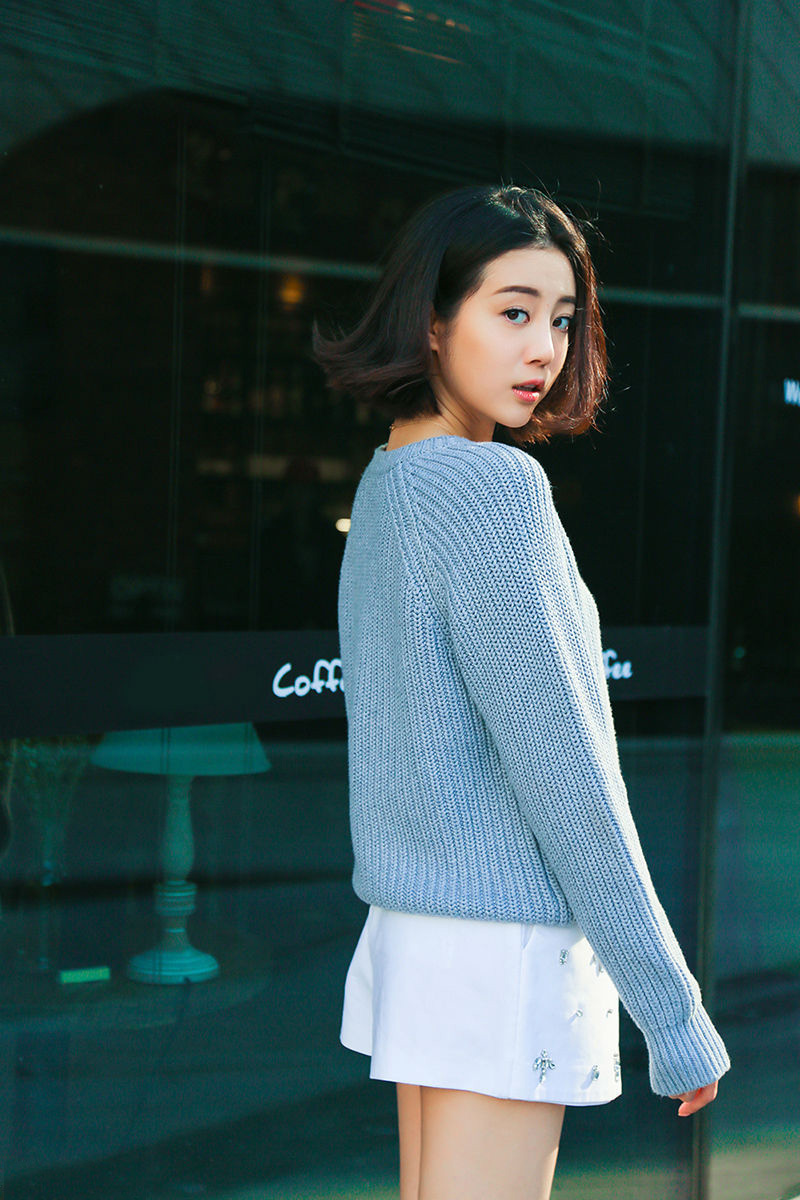 李溪芮图片