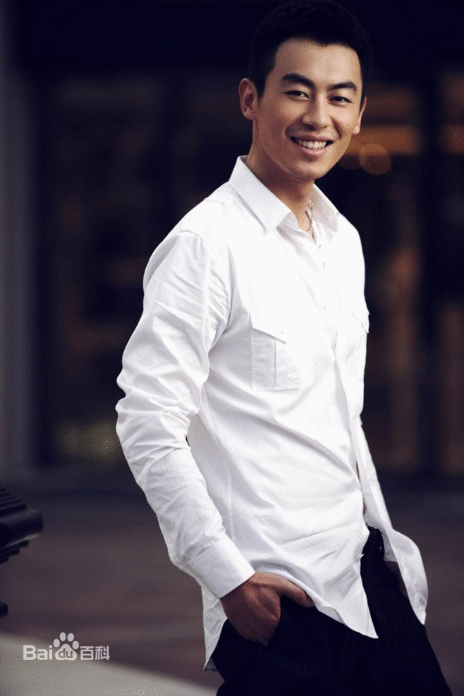 中国大陆江苏省盐城男演员朱亚文微博电影之夜西装图片图片 中国大陆江苏省盐城男演员朱亚文微博电影之夜西装图片图片