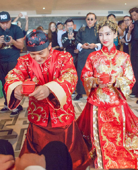 黄晓明Angelababy恩爱图片  电影《何以笙箫默》发布会图片图片