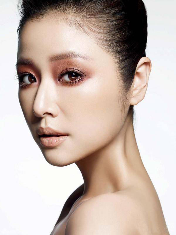 最美红颜林心如时尚帅气登封面 御女驾到很养眼林心如杂志图片图片