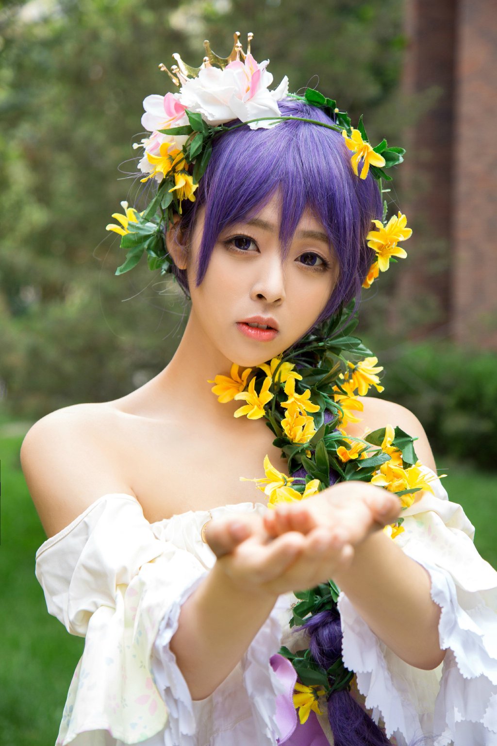 清纯美女清新甜美二次元写真照图片