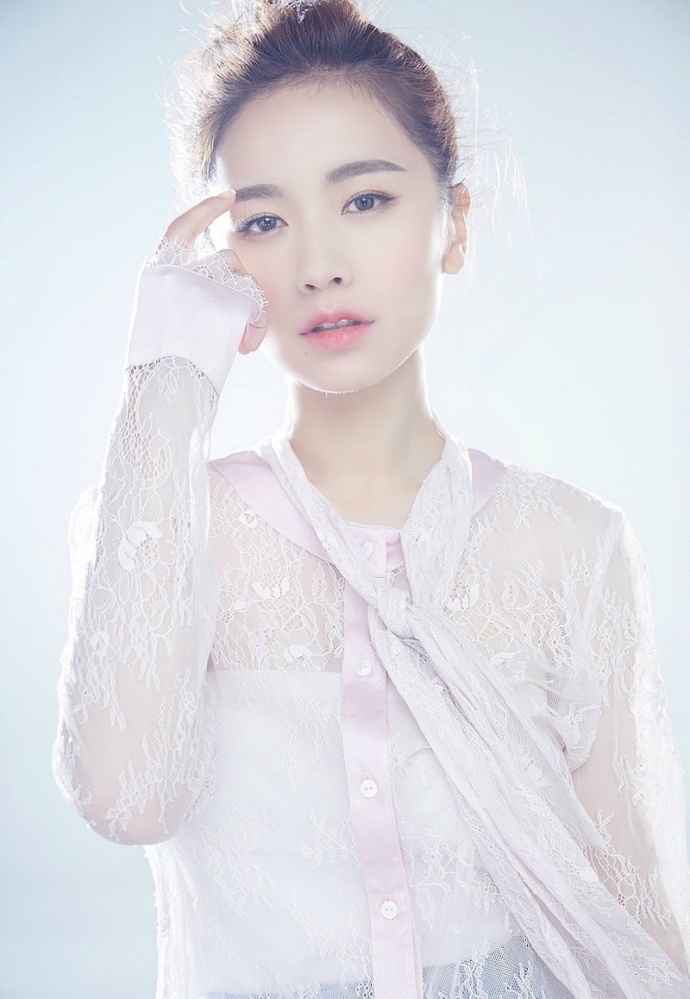 李春嫒图片