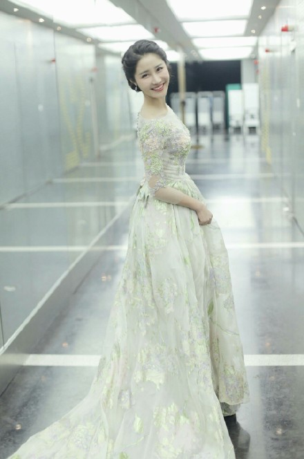 高清辽宁沈阳美女梁田薄纱气质唯美写真图片图片