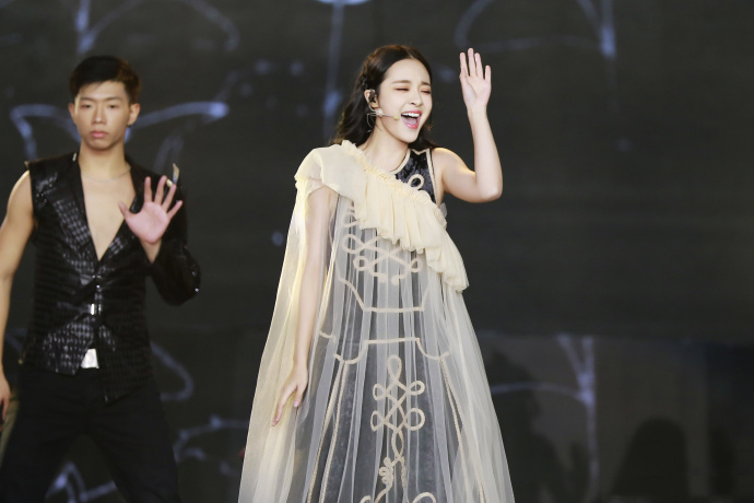 高清山东青岛美女李莎旻子甜美学院风写真图片图片 高清山东青岛美女李莎旻子甜美学院风写真图片图片