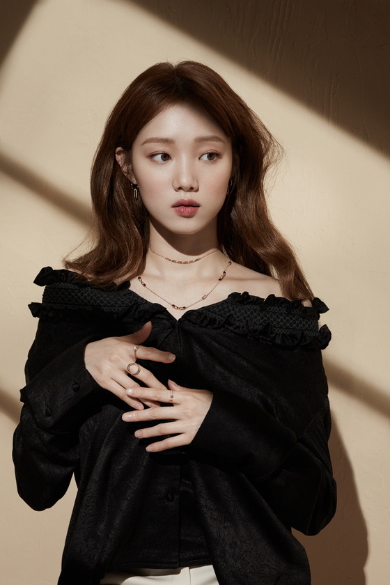 高清韩国女演员模特李圣经盛世美颜高清图片图片