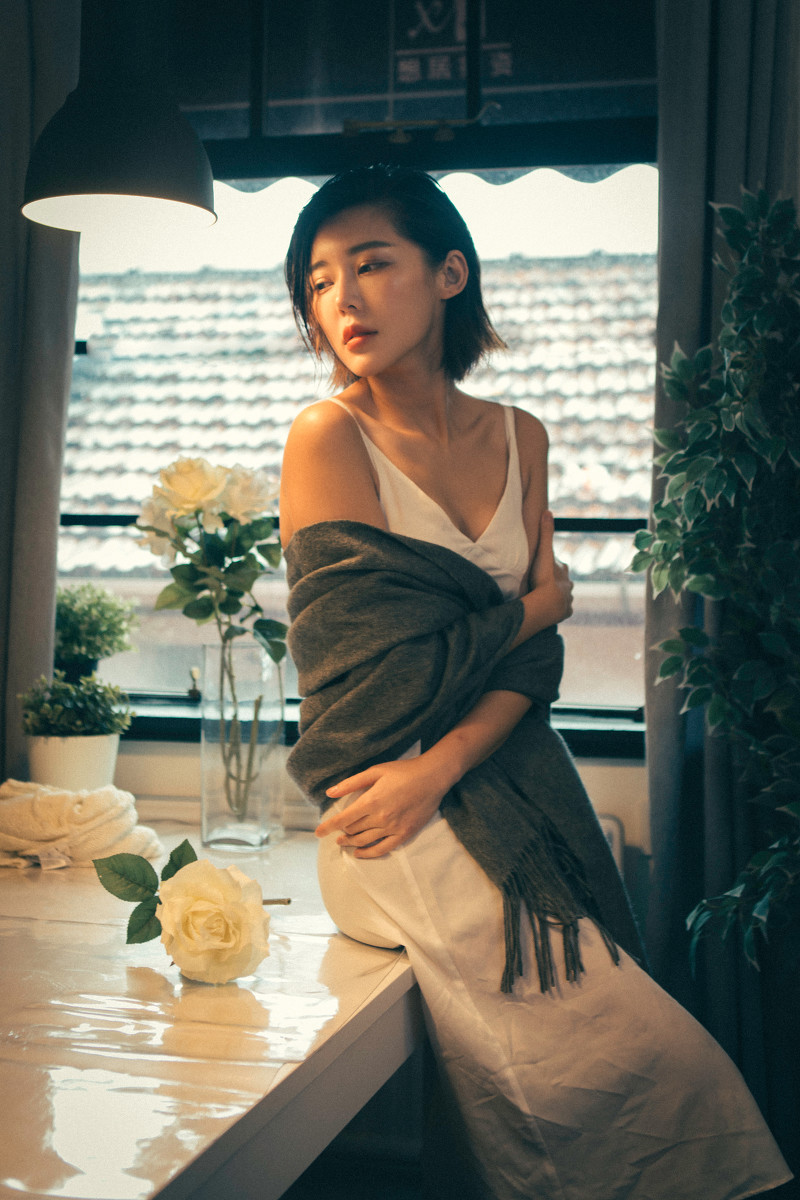 最流行表情包颓废伤感美性感私房照图片图片