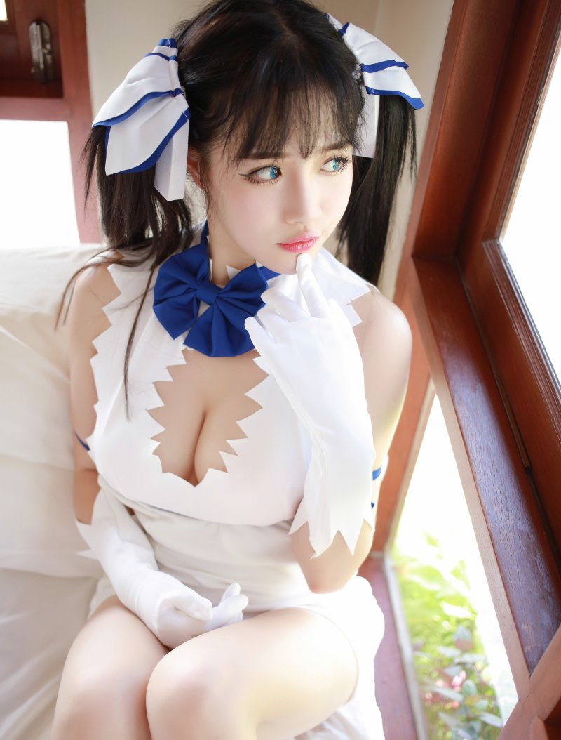 网络红人喷血火辣写真图片图片