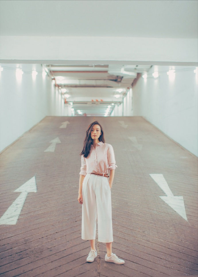 娱乐圈好姐妹杨颖angelababy和倪妮搞笑摄影图片图片
