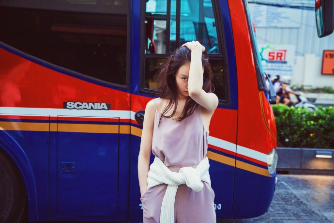 娱乐圈好姐妹杨颖angelababy和倪妮搞笑摄影图片图片