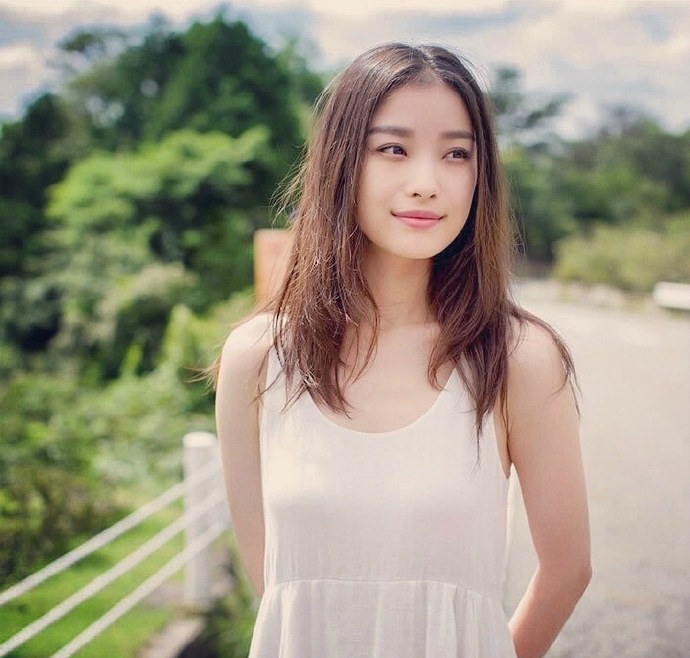 倪妮2014活动大图集第十弹 与angelababy等共获微博女神图片