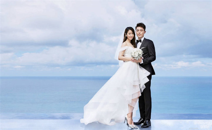 袁弘张歆艺婚纱照图片 浪漫纯真又甜蜜图片