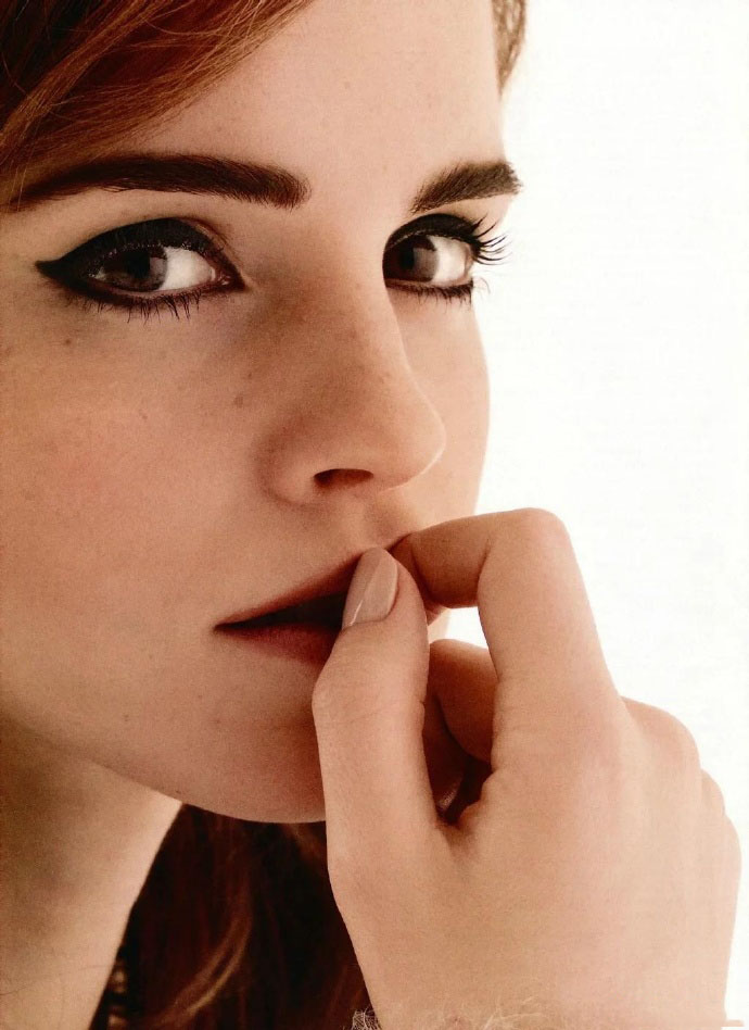 欧美美女艾玛·沃特森Emma Watson性感写真图片图片