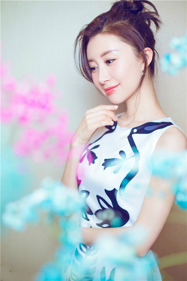 高清吉林美女演员舒畅写真图片:化作清新治愈女神图片 高清吉林美女演员舒畅写真图片:化作清新治愈女神图片