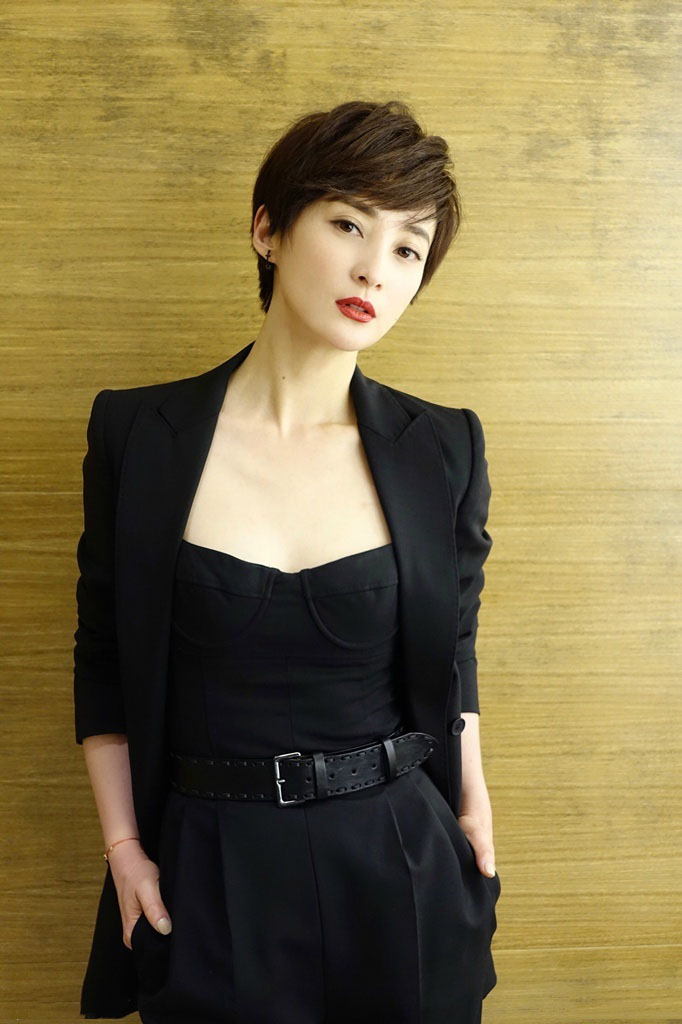 高俊熙短发图片   韩国美女高俊熙美腿写真图片图片