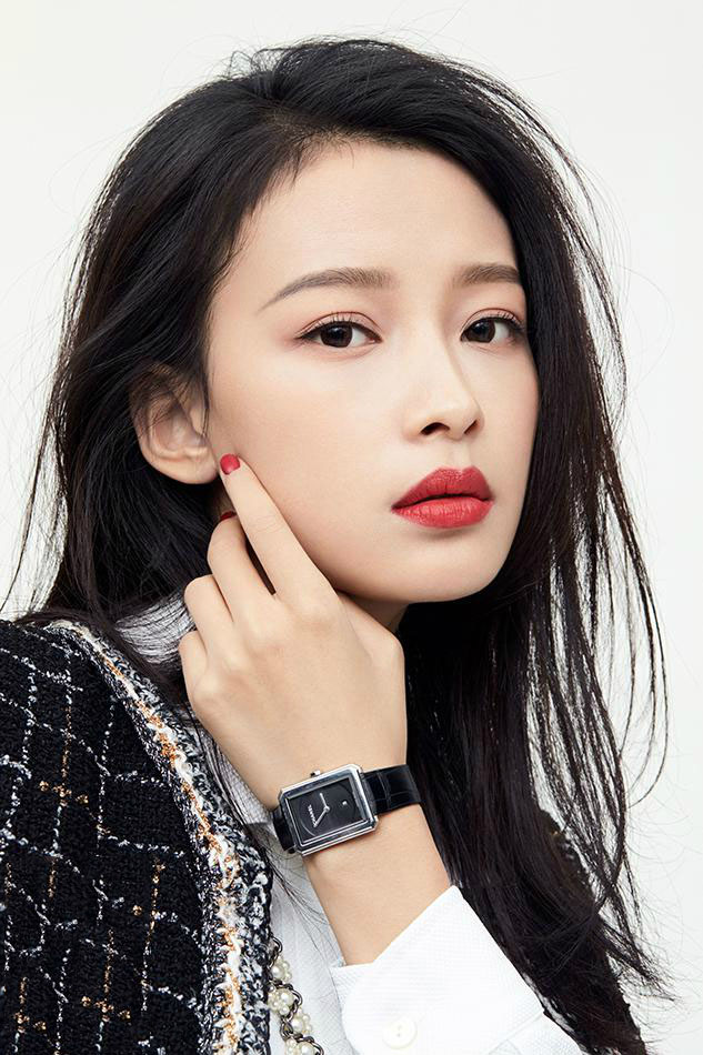 林省通化市集安女明星孙怡清新脱俗活动写真图片图片
