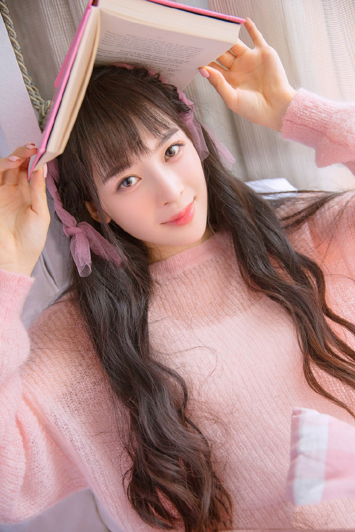 Angela楚楚图片