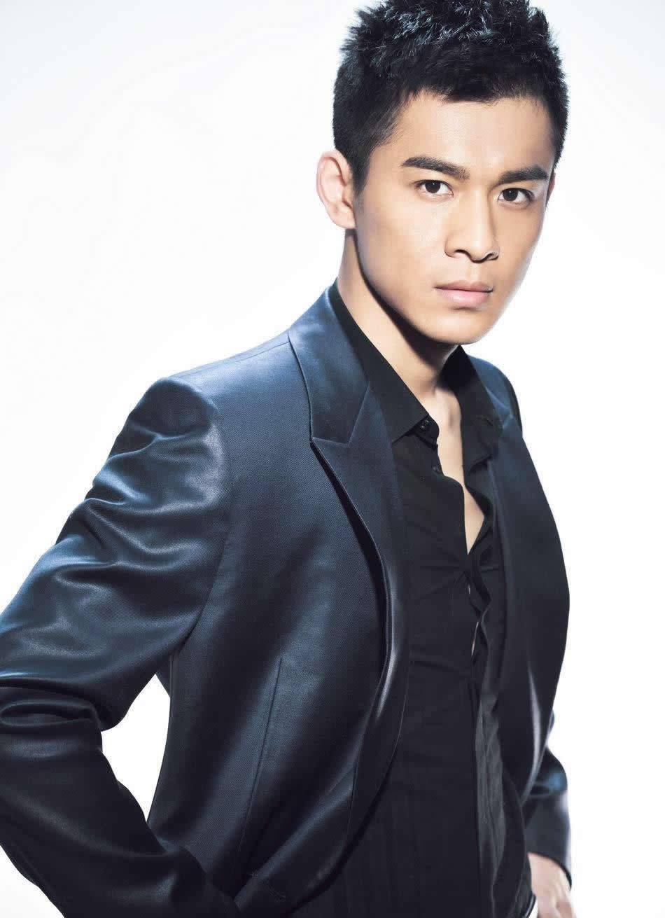 中国内地广西壮族自治区桂林影视男演员乔振宇写真图片图片