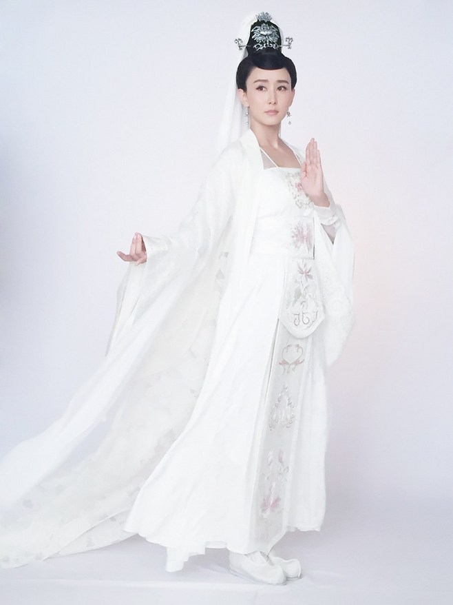 非主流美女模特程潇蝴蝶结猫耳造型写真图片图片