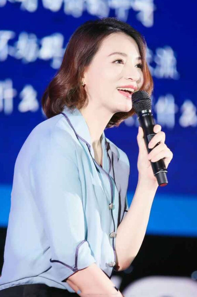 高清上海美女董卿图片央视一姐董卿气质图片图片