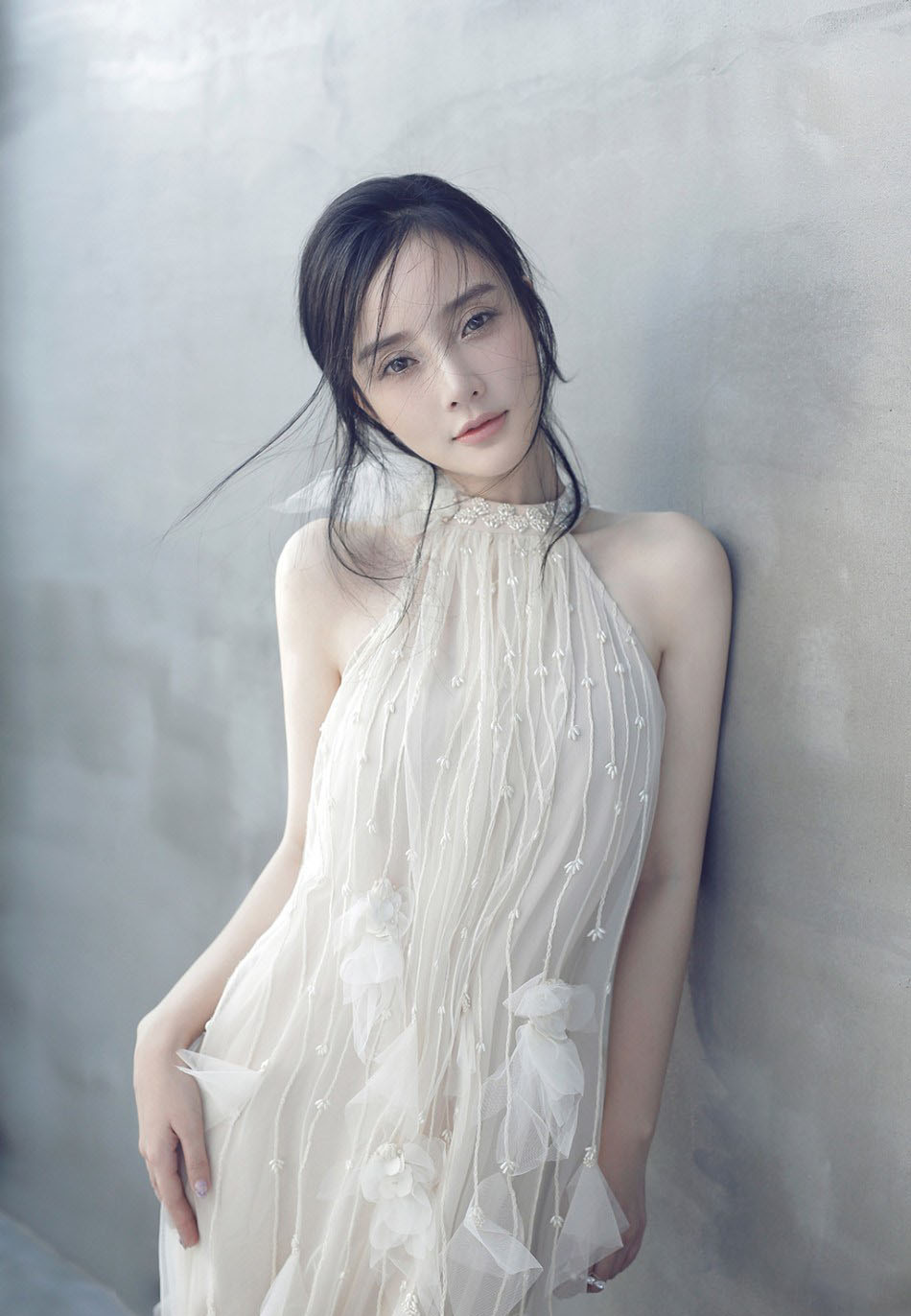 贾乃亮李小璐携女首拍写真 逗比家庭真实出镜图片