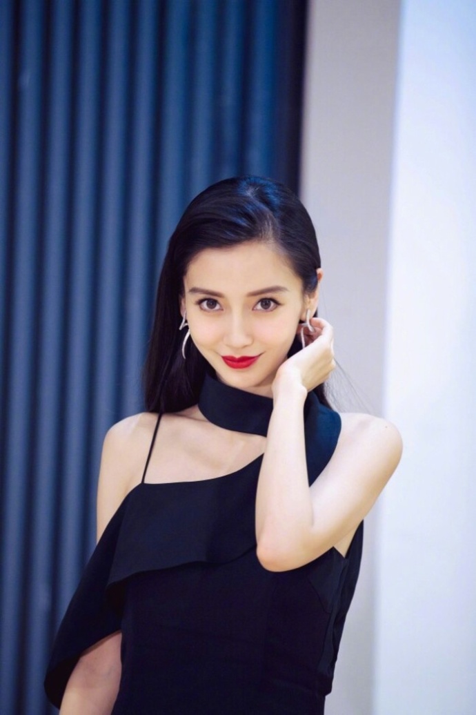 中国内地上海影视女演员少男杀手性感女神杨颖Angelababy清纯甜美写真图片