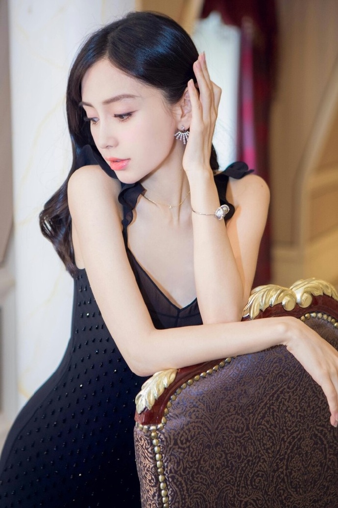 中国内地上海影视女演员少男杀手性感女神杨颖Angelababy清纯甜美写真图片