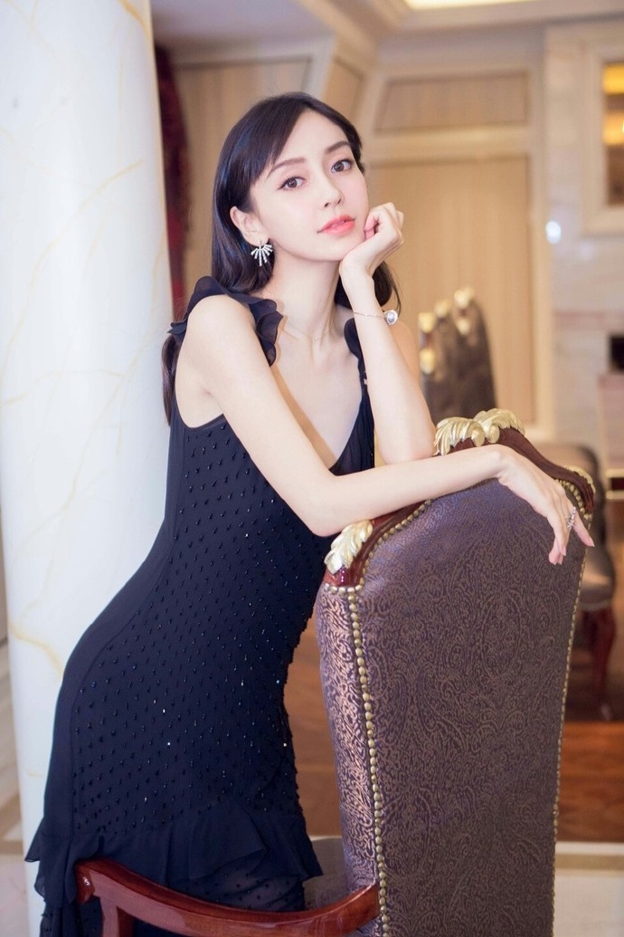 中国内地上海影视女演员少男杀手性感女神杨颖Angelababy清纯甜美写真图片