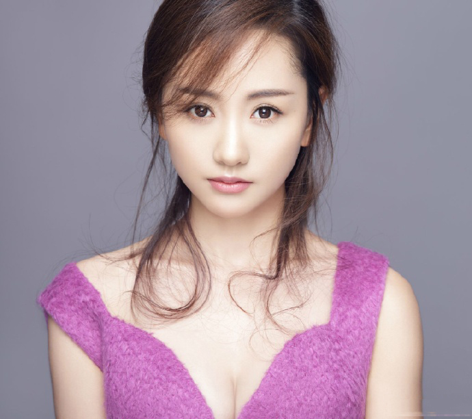 高清中国内地云南保山女演员杨蓉性感迷人写真图片桌面壁纸图片 高清中国内地云南保山女演员杨蓉性感迷人写真图片桌面壁纸图片