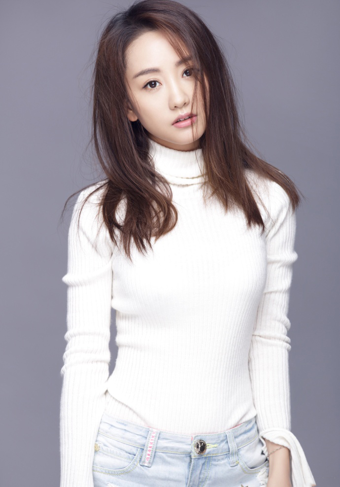 高清中国内地云南保山女演员杨蓉温婉迷人魅力写真大片图片 高清中国内地云南保山女演员杨蓉温婉迷人魅力写真大片图片