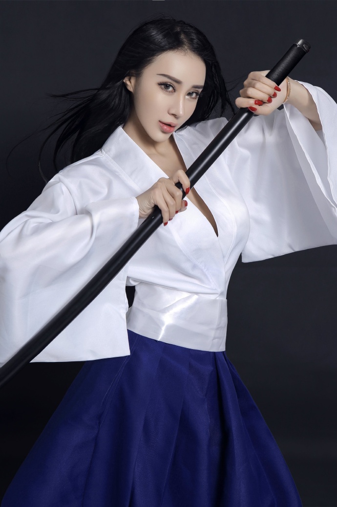 王者荣耀同人孟晓艺大胆cosplay性感写真图片 王者荣耀同人孟晓艺大胆cosplay性感写真图片