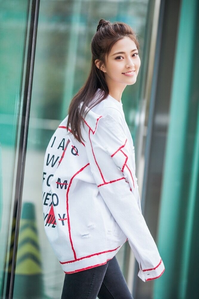 高清内地美女王妍之时尚写真图片图片