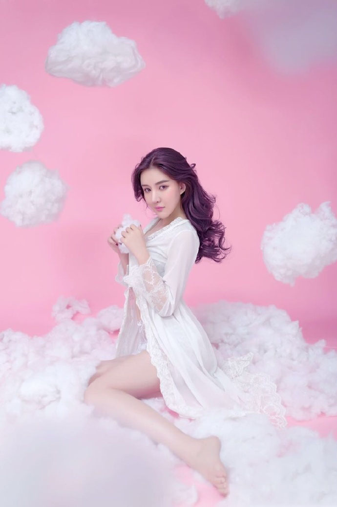 睡裙美女图片
