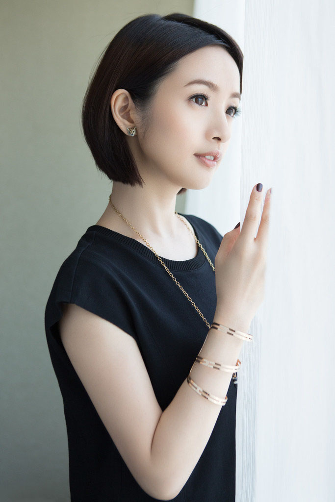 林依晨吊带低胸长裙性感写真图片图片