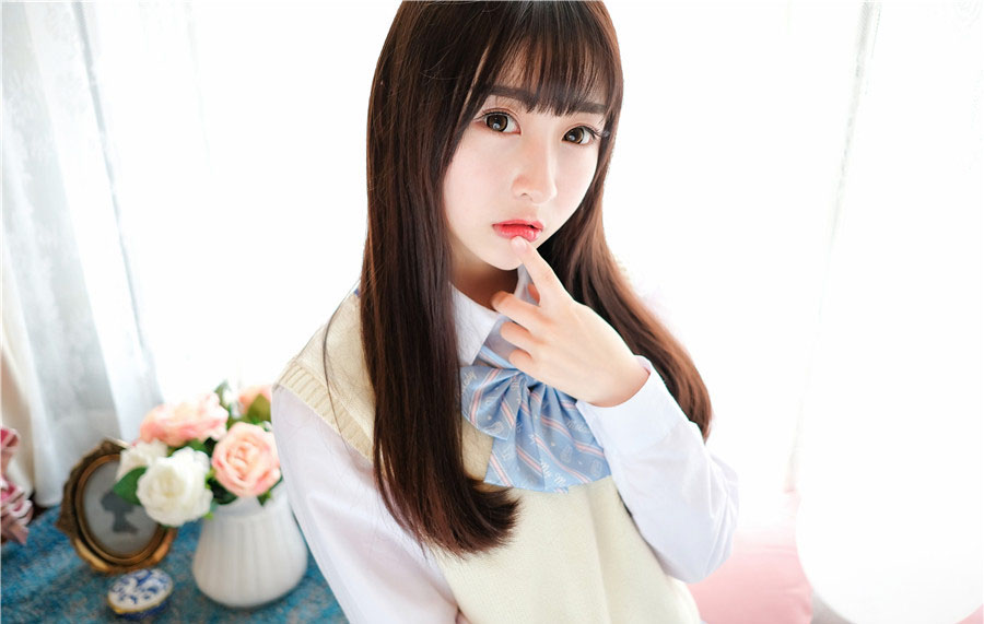 Angela楚楚图片