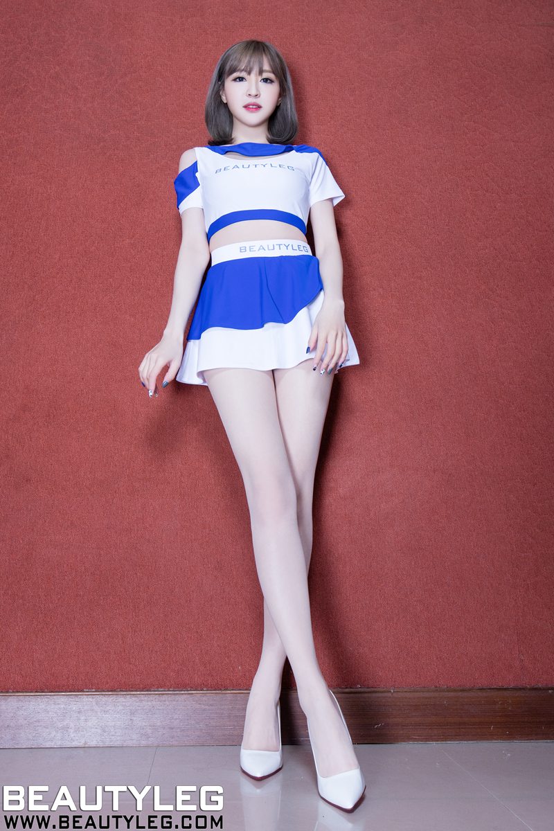 新款时尚高跟鞋黑丝美腿美女模特私房大胆妖娆性感写真（三）图片