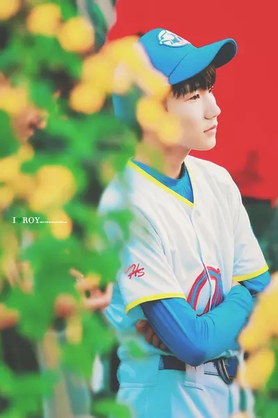TFBOYS王源杂志写真图片图片