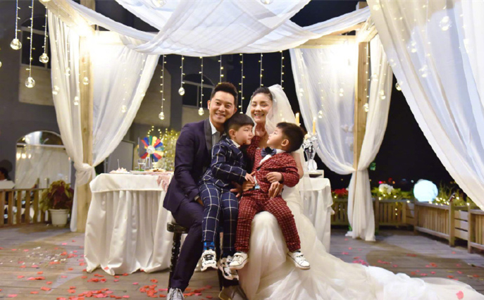 陈思成佟丽娅唯美婚纱照图片图片