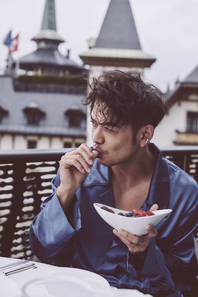 “小包总”杨烁时尚大片图片