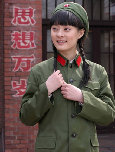 孙俪搞怪写真大展灵动双眸图片