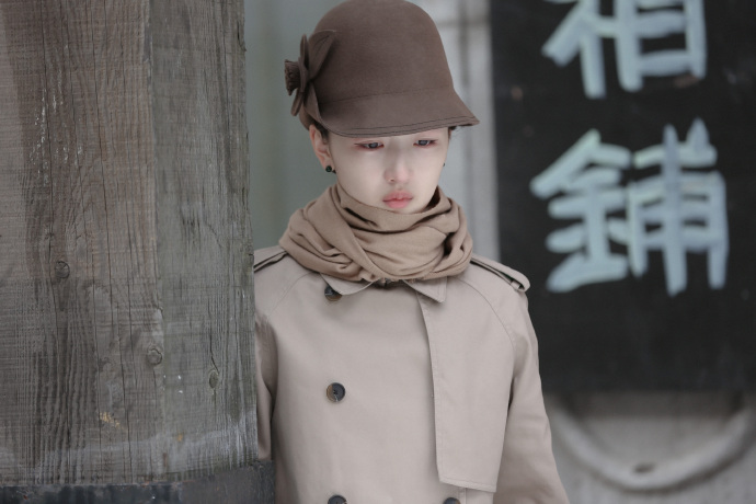 中国内地影视河北省石家庄女演员周冬雨性感时尚高清桌面壁纸图片