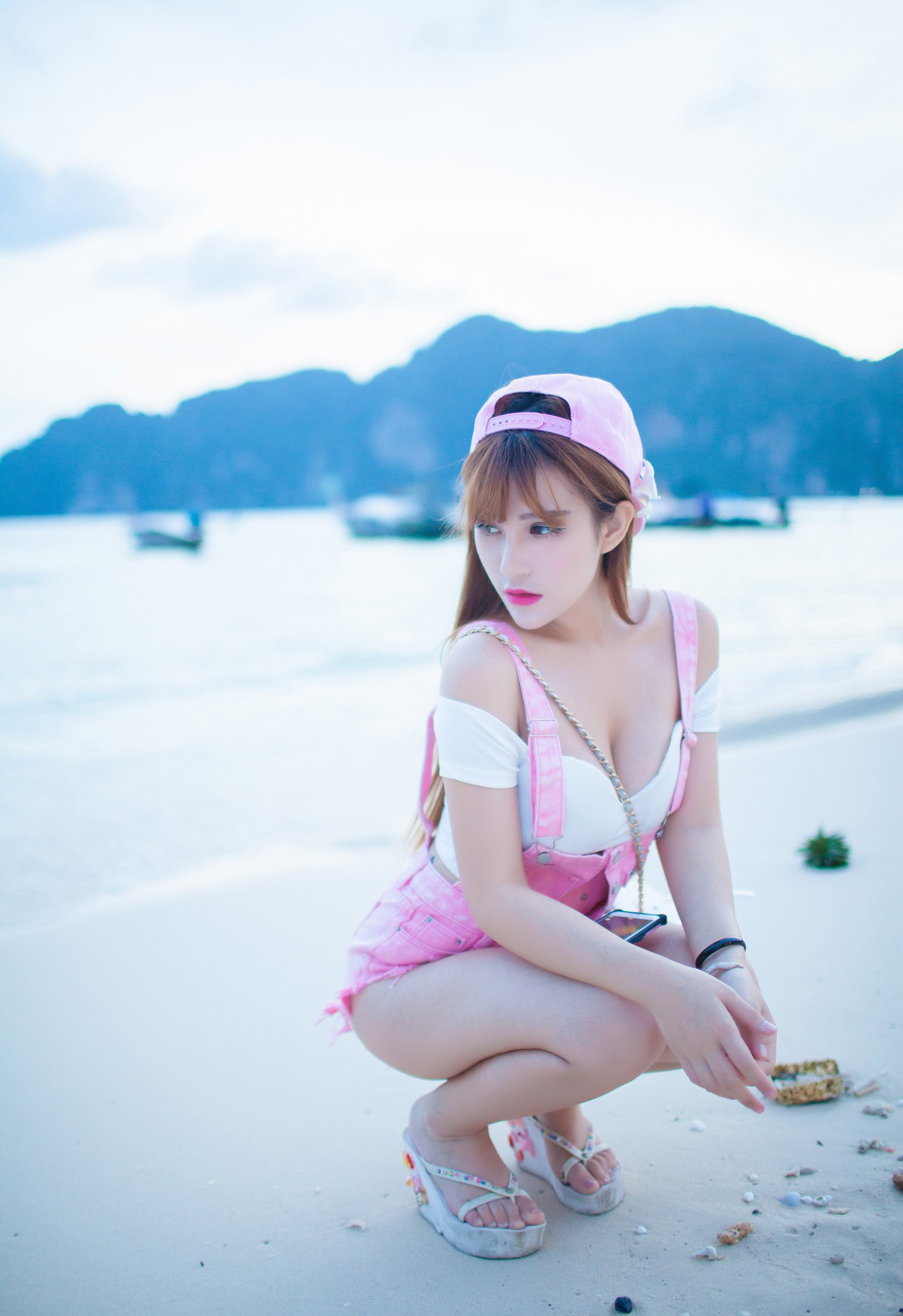 海边美女图片