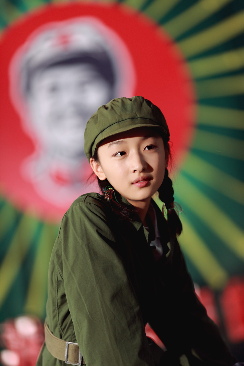 高清中国内地影视河北省石家庄女演员周冬雨文艺清新高清桌面壁纸图片