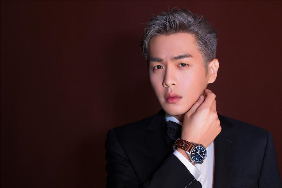 治愈系暖男张若昀写真图片下载图片 治愈系暖男张若昀写真图片下载图片