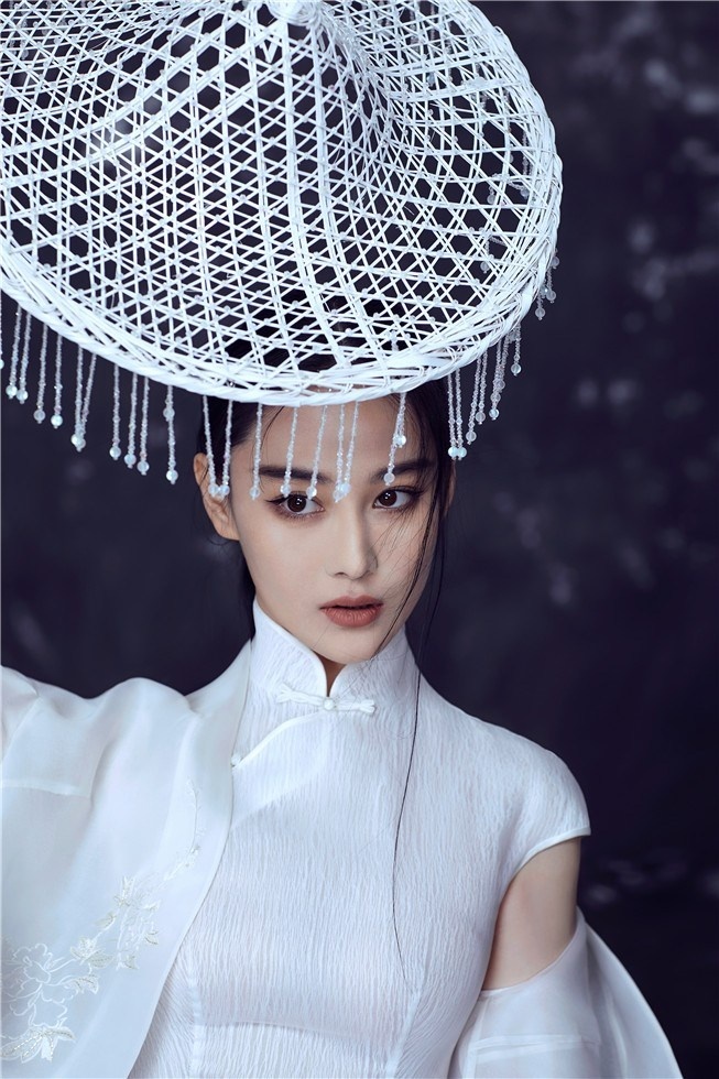 张馨予侠骨柔情古风写真图片图片