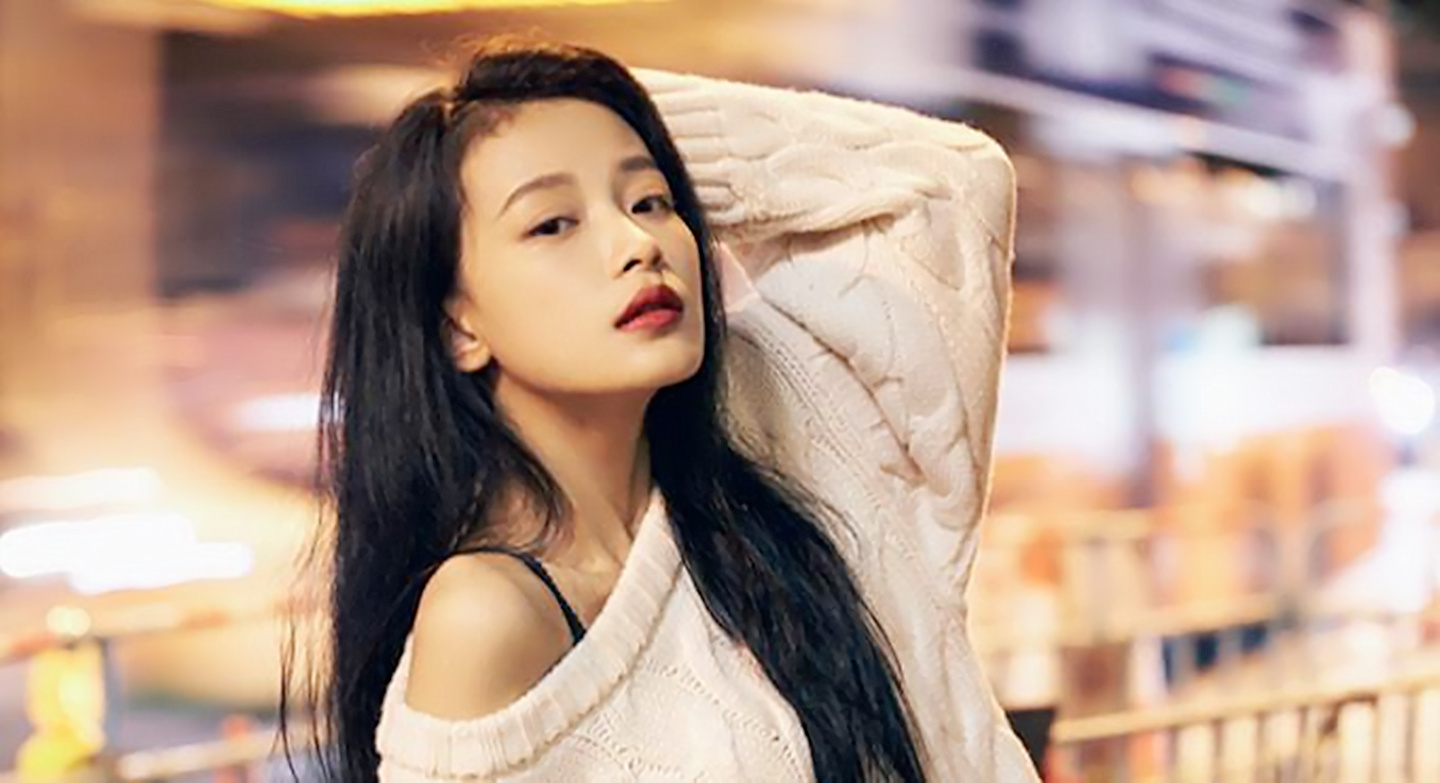林省通化市集安女明星孙怡清新脱俗活动写真图片图片