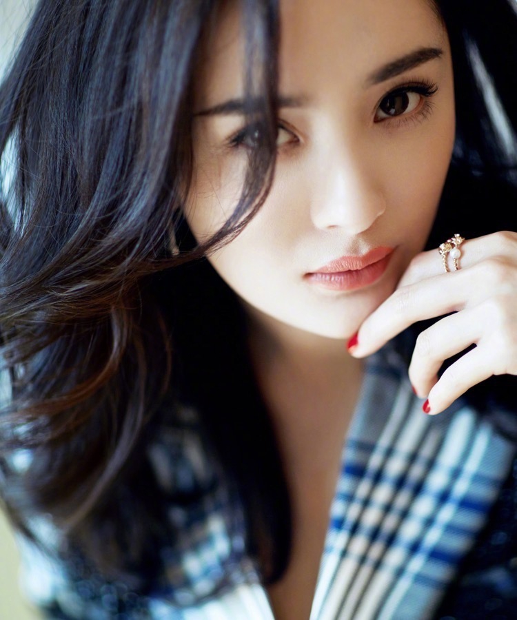 杨幂《嘉人Marie Claire》写真图片图片