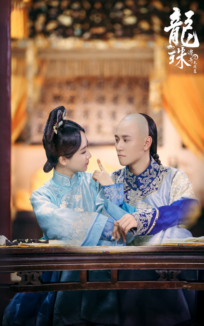 杨紫秦俊杰甜蜜情侣照图片图片 杨紫秦俊杰甜蜜情侣照图片图片