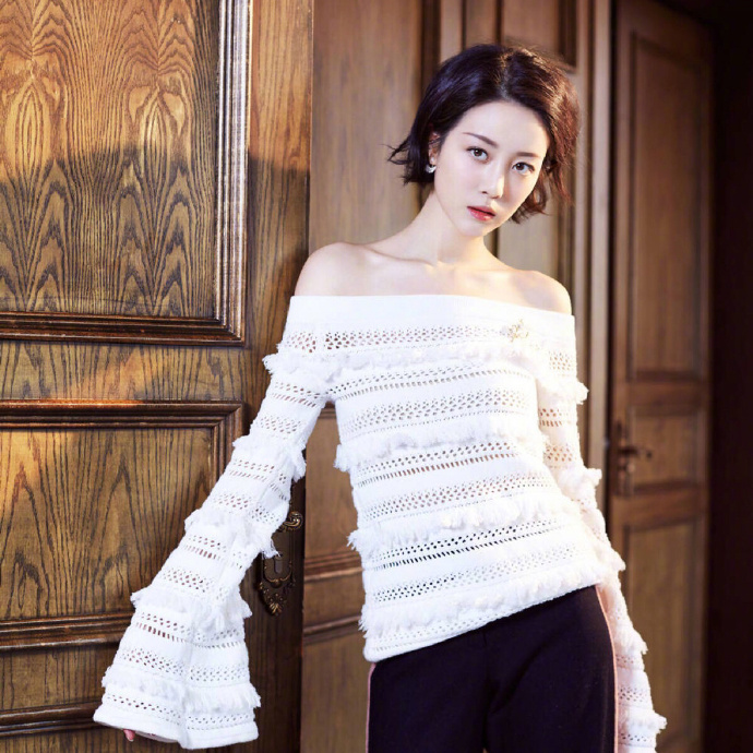 李溪芮图片