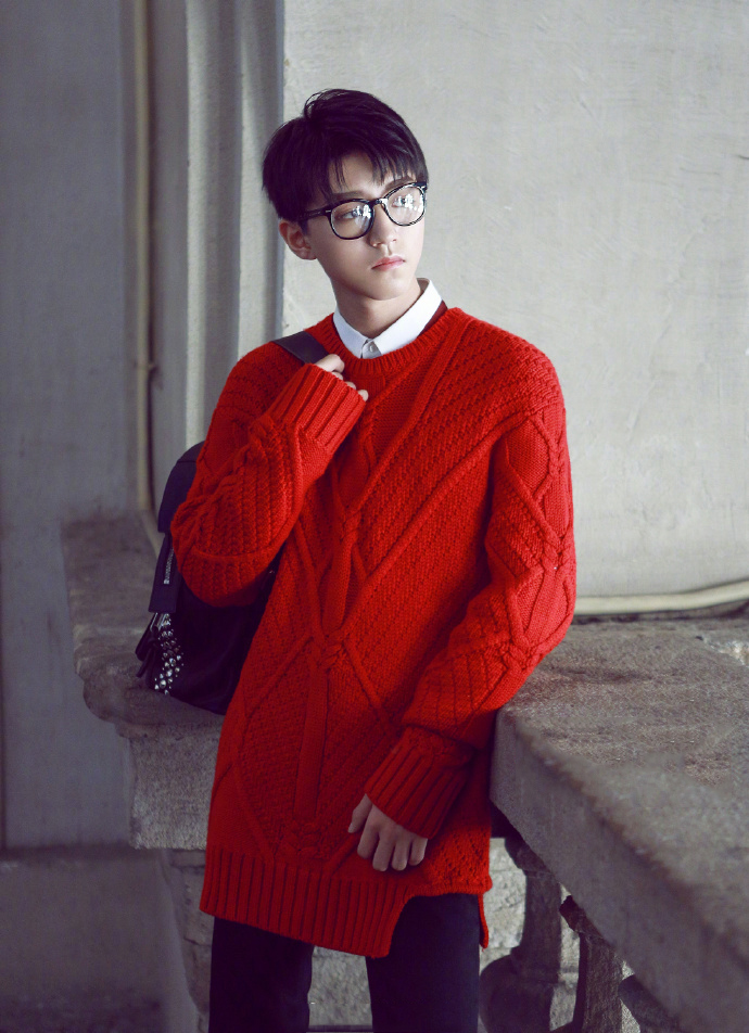 TFboys爱奇艺偶像手记录制图 王俊凯高清大图整理图片