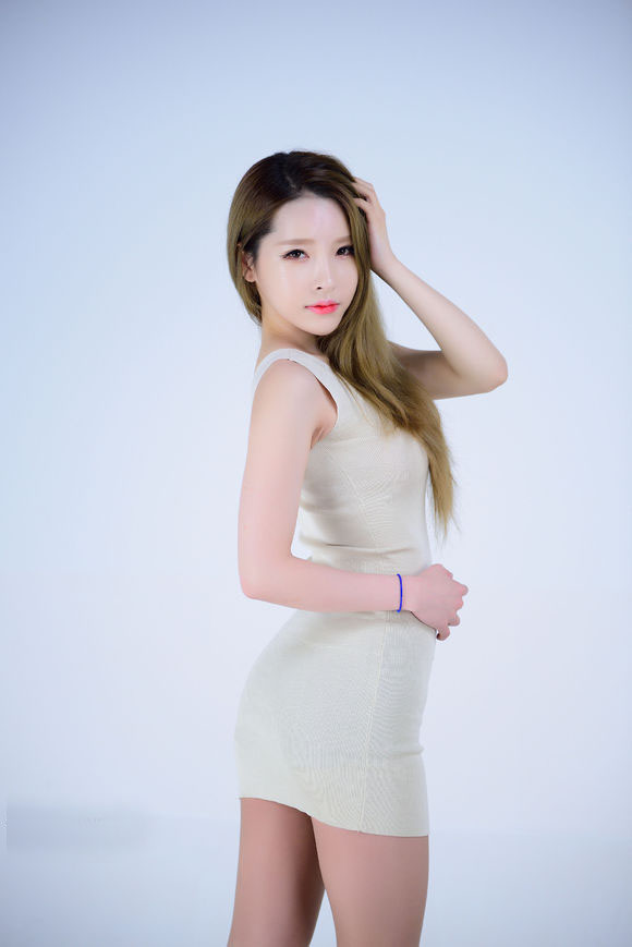 高清内地陕西西安女演员白冰素雅妆容最新写真优雅气质魅力超凡图片